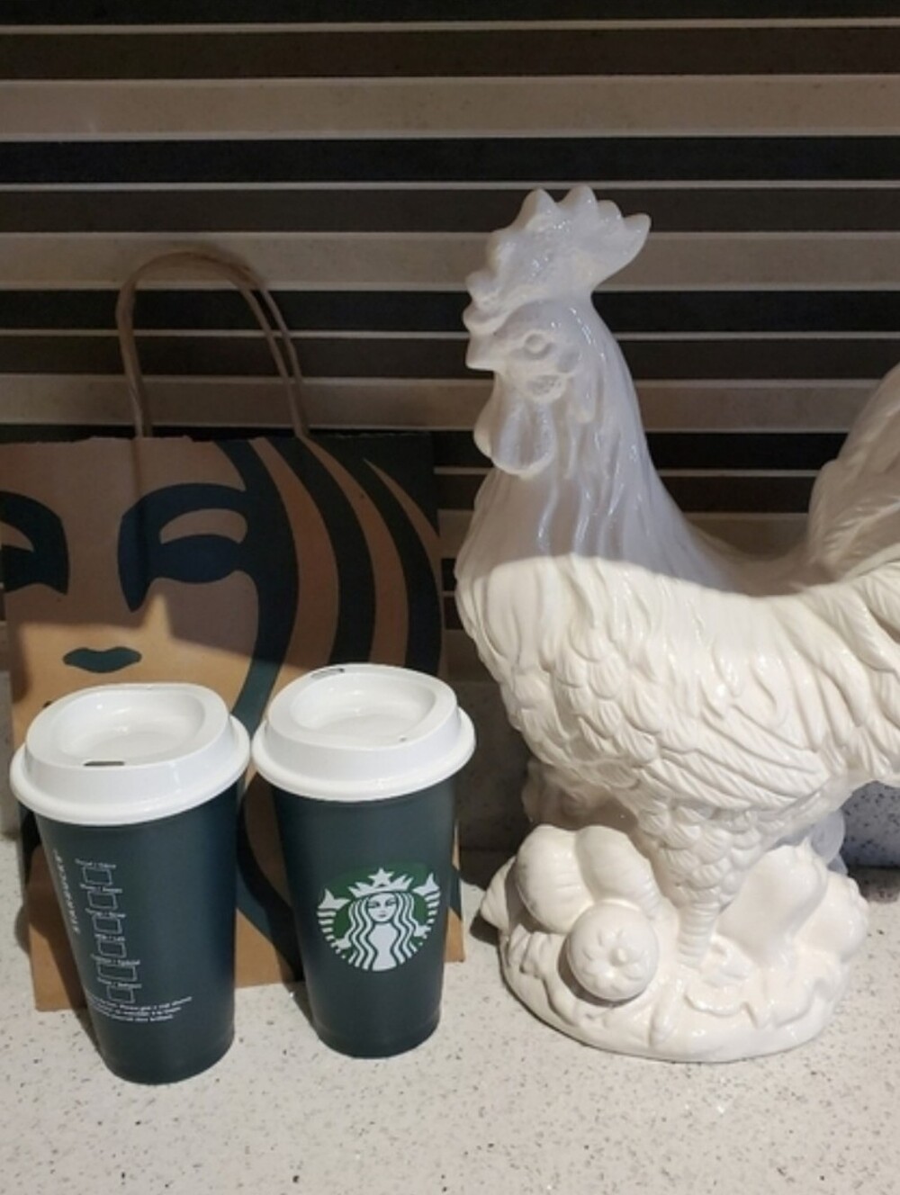 Starbucks Holiday 2020 Color Changing Cups Christmas Hot Cups Set 2 Tumbler NEW - Picture 3 of 7